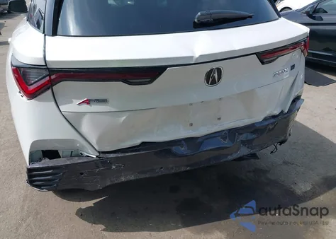 2024 Acura Zdx A-Spec z USA, uszkodzony, nr VIN 4W5KHMRK8RZ519144
